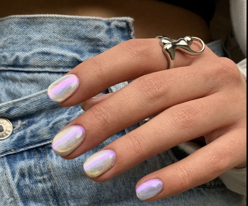 Aurora nails