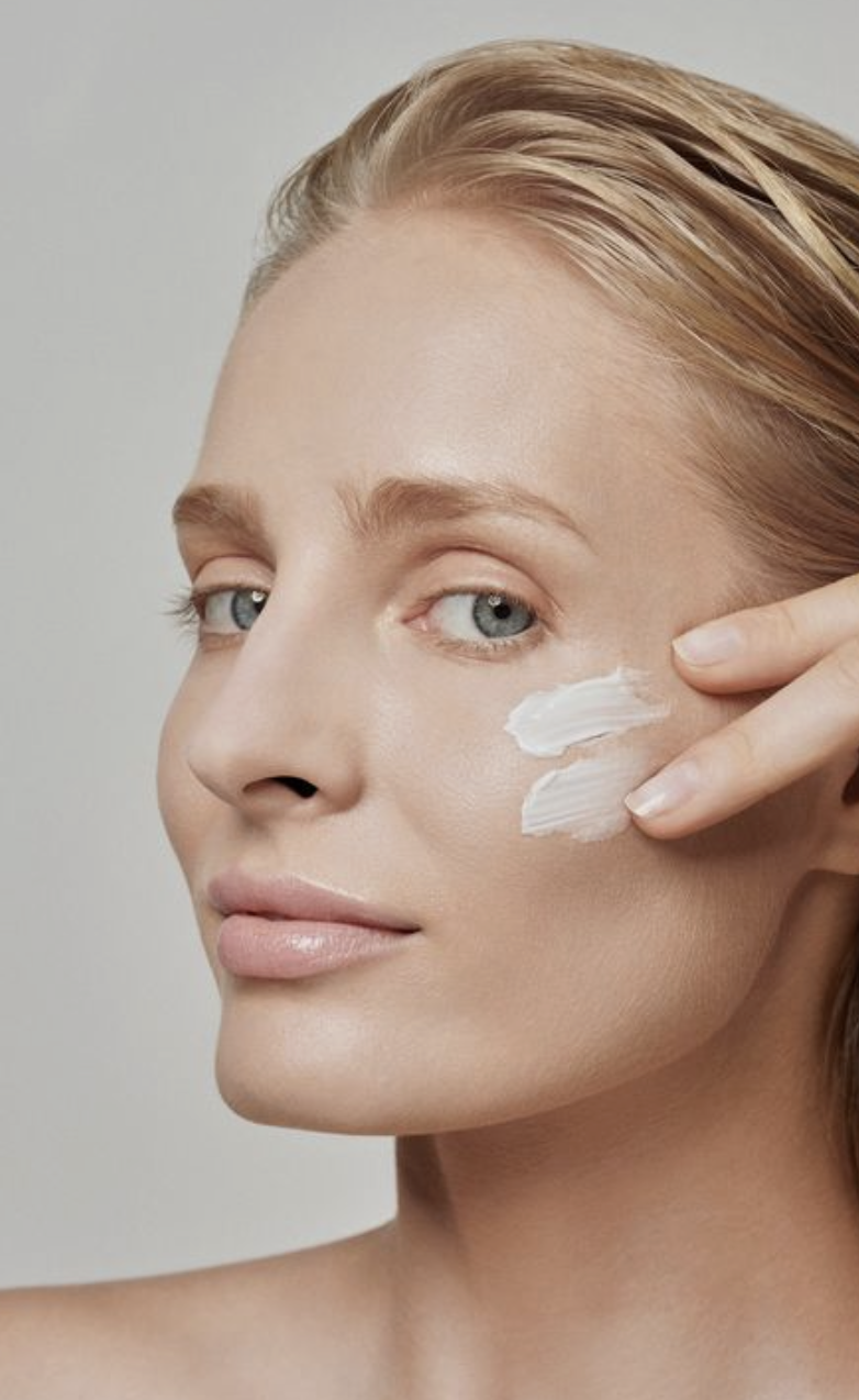 Skincare: Οι συνδυασμοί συστατικών που πρέπει να αποφύγετε το φθινόπωρο