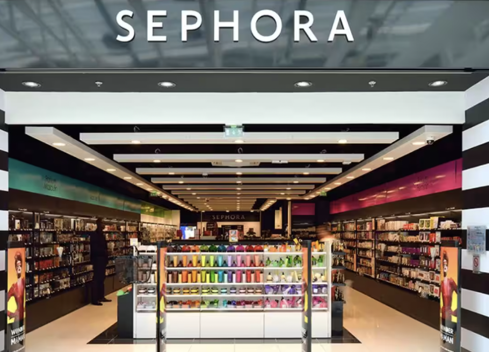 Sephora: Ήρθαν τελικά να αντικαταστήσουν τα παιδικά καταστήματα για τη Generation Alpha;